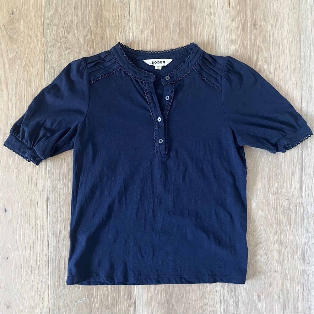 Boden Pintuck Puff Sleeve Henley Navy Blue Sz 0 Women *A18 - Picture 2 of 3